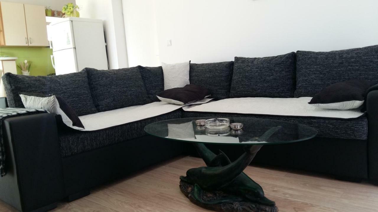 Apartment Ilina Vodice Exterior foto